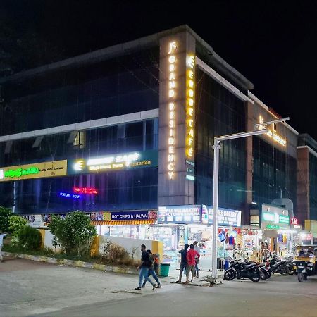 Js Grand Residency Hotel Palakkad Esterno foto